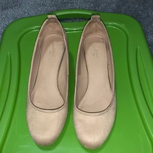 Creme color block heels